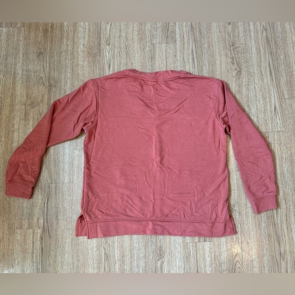 Orvis Vneck pullover rust colored sweater Medium - Picture 9 of 9